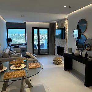 https://white-penthouse-cala-ddor.balearic-islands.net